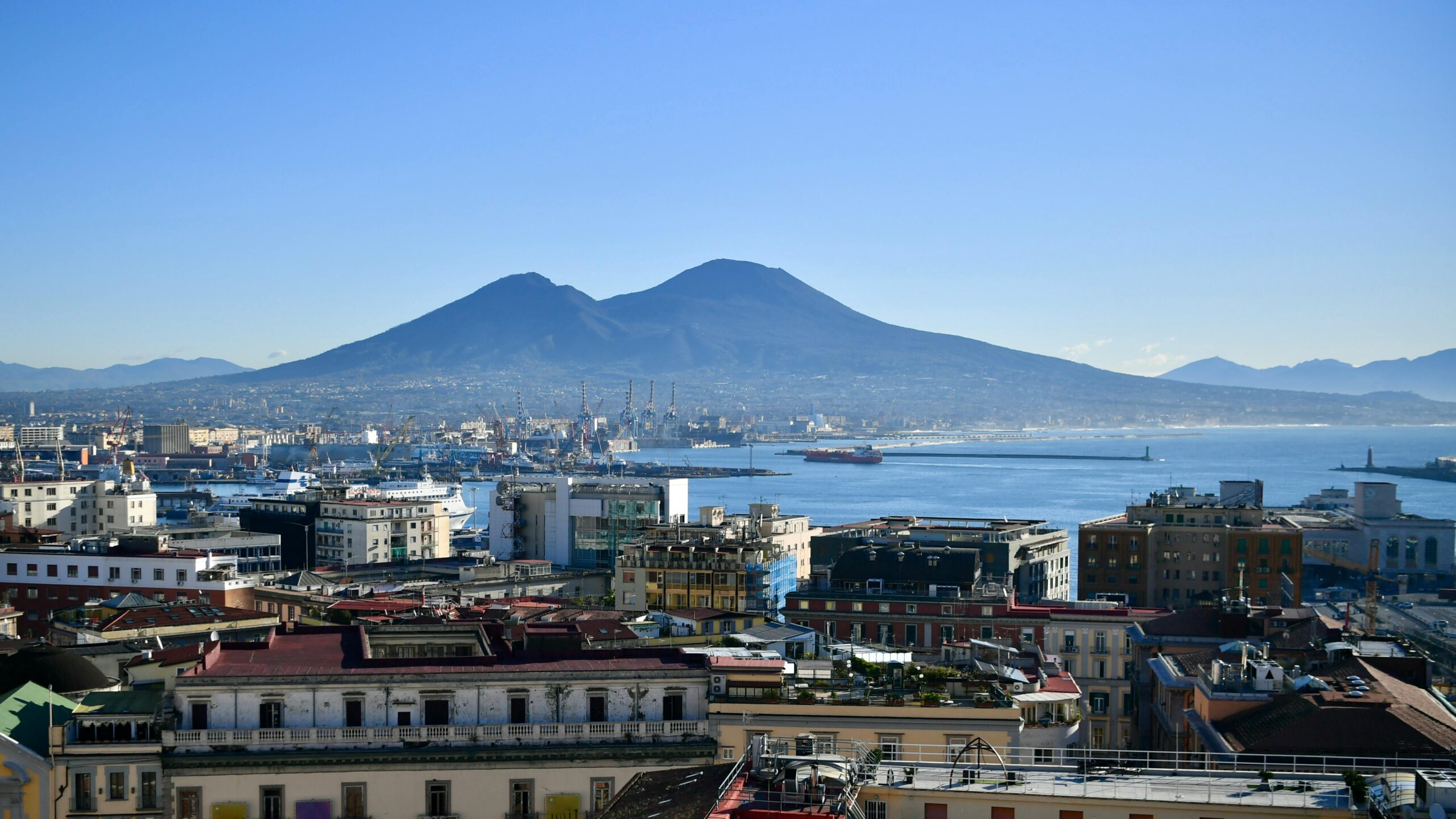 mount vesuvius vulcan italy quiz questions